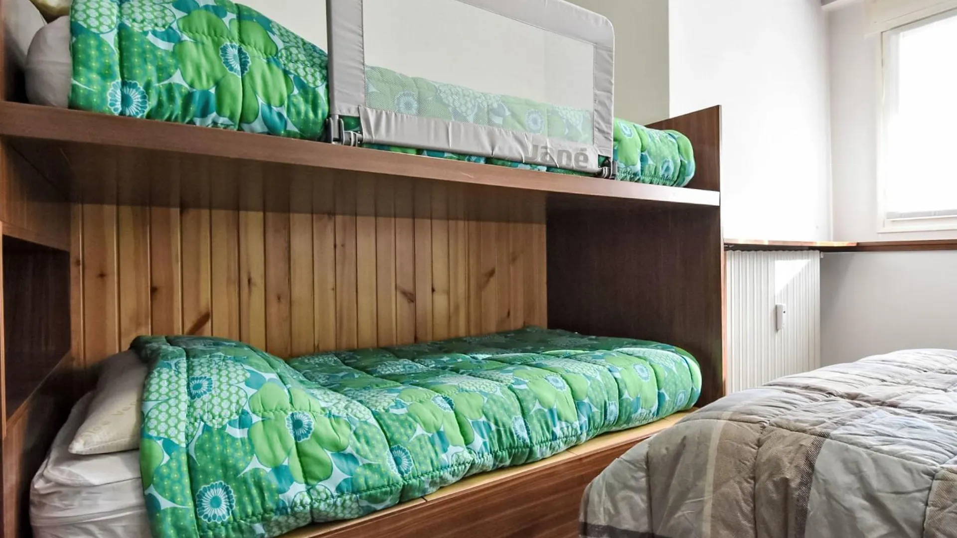 Apartment Madeski Apartment By Interhome Madesimo Italien